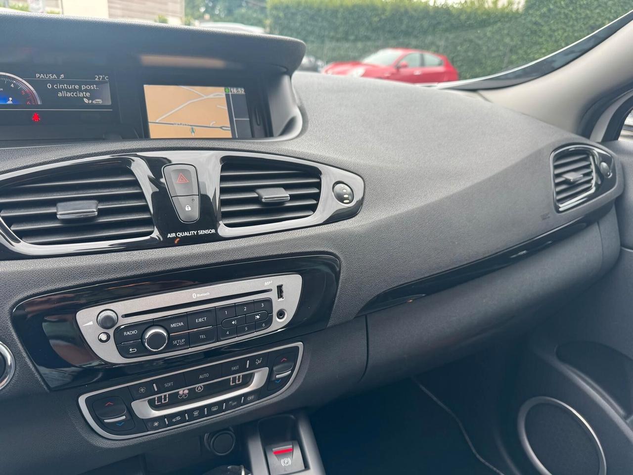 Renault Scenic Scénic XMod 1.5 dCi 110CV EDC Bose