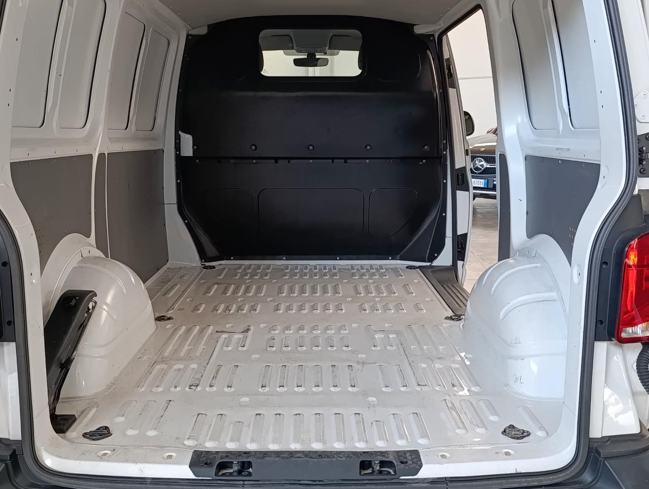 VOLKSWAGEN Transporter T6.1 Transporter 28 2.0 tdi 150cv Business p.c.