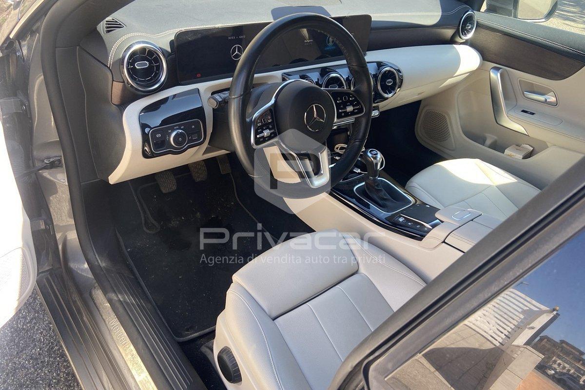 MERCEDES CLA 180 Shooting Brake Sport