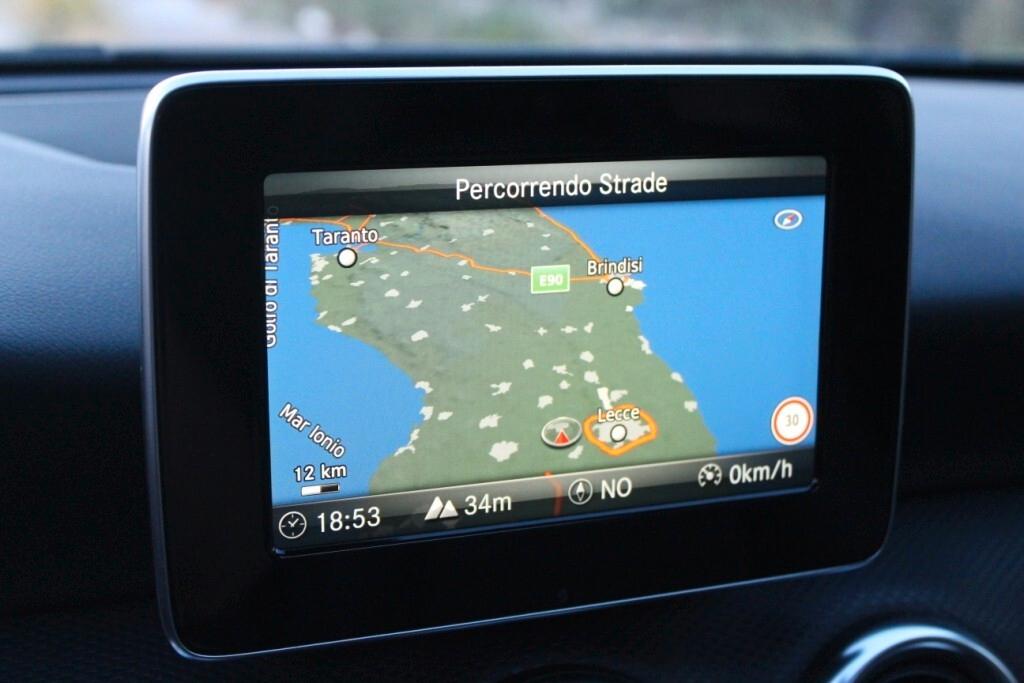 MERCEDES Classe A 180 d *Tetto apribile