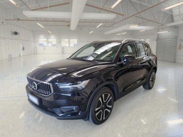VOLVO XC40 T5 Plug-in Hybrid auto Recharge Inscription Expression