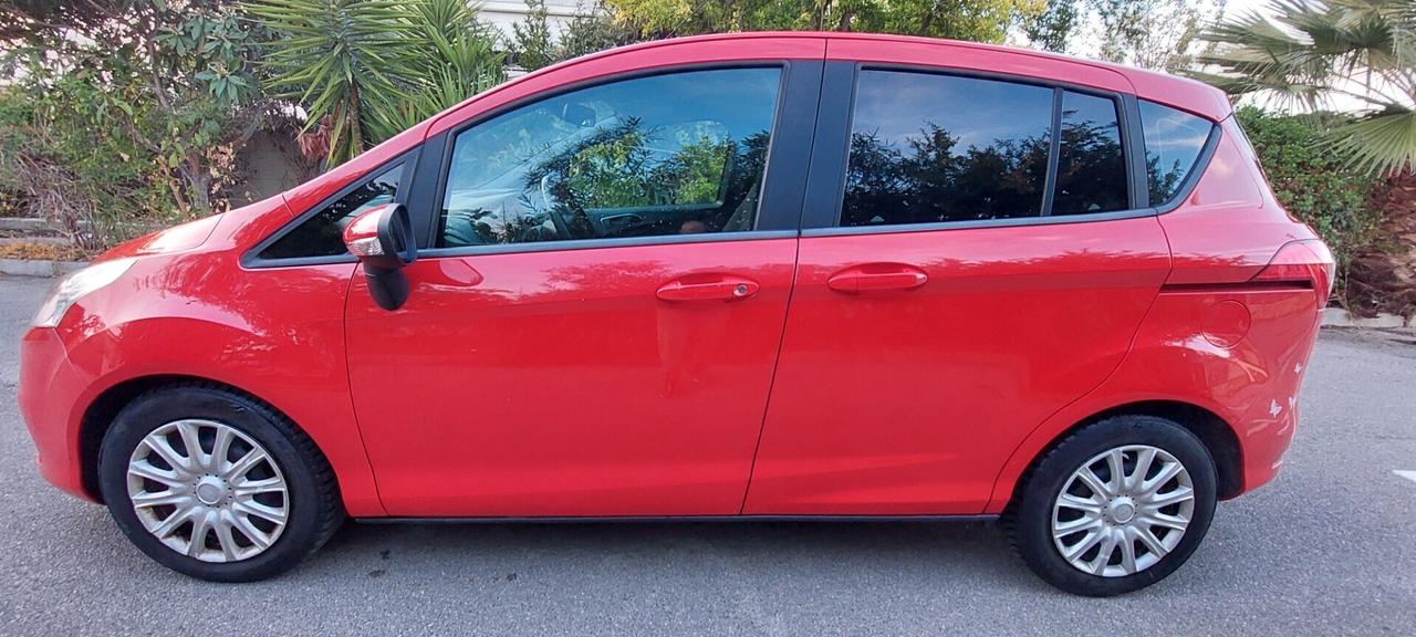 FORD B-MAX TITANIUM 1,5 DIESEL 75 CV X NEOPATENTATI TELEFONO CRUISE CONTROL IMPECCABILE