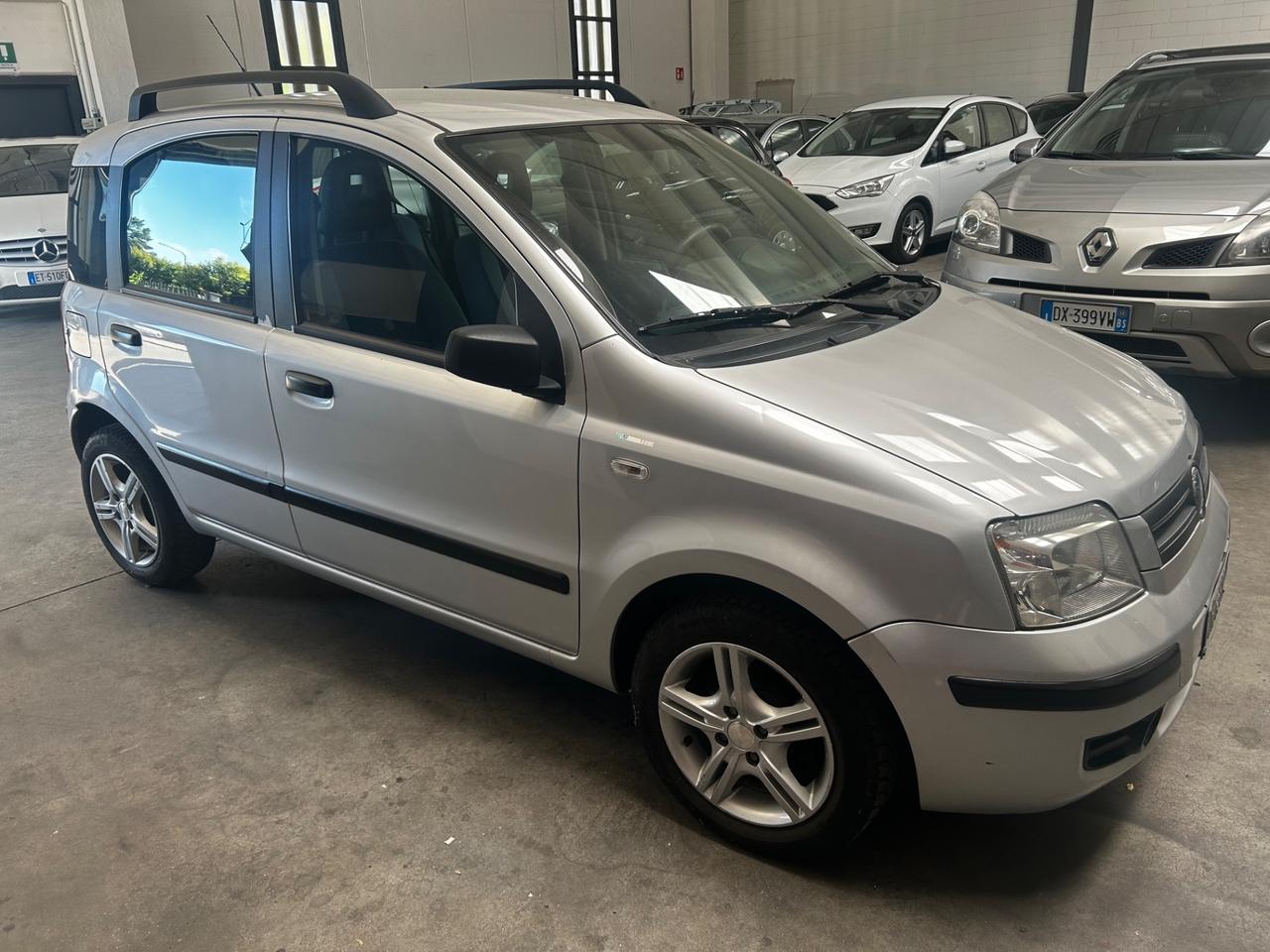 Fiat Panda 1200 active neopatentati ben accessoriata