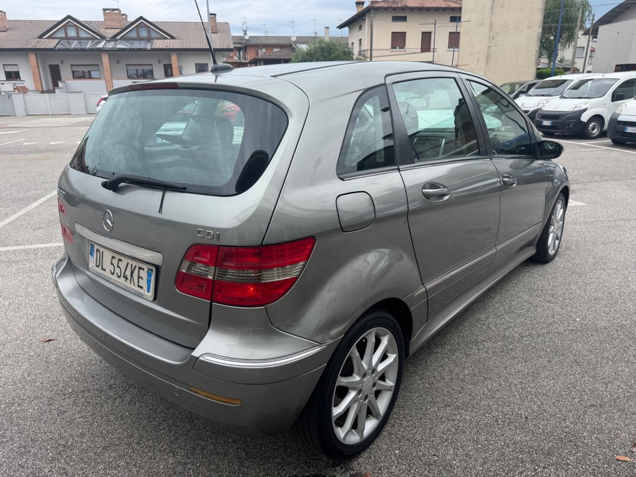 Mercedes-benz B 180 Sport