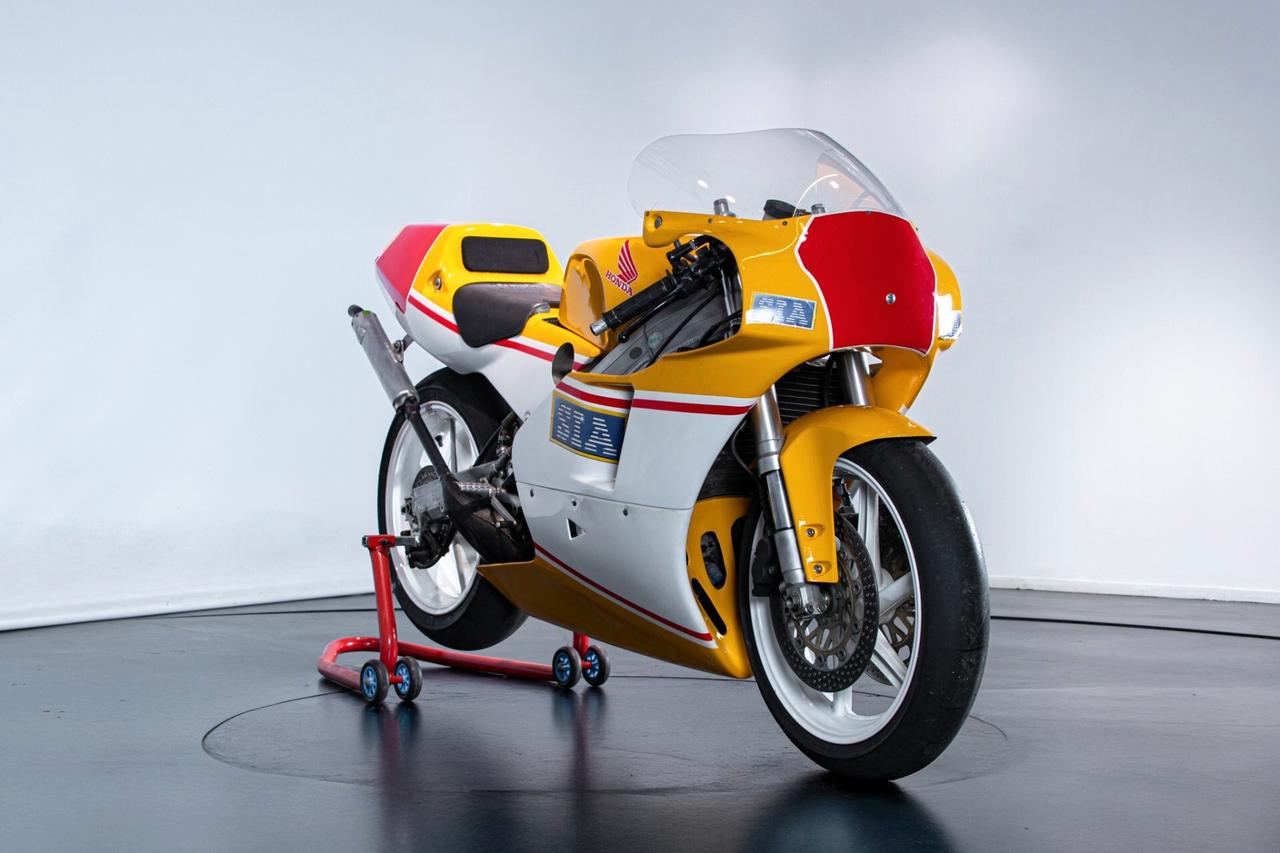 Honda RS 250 RF - 1992