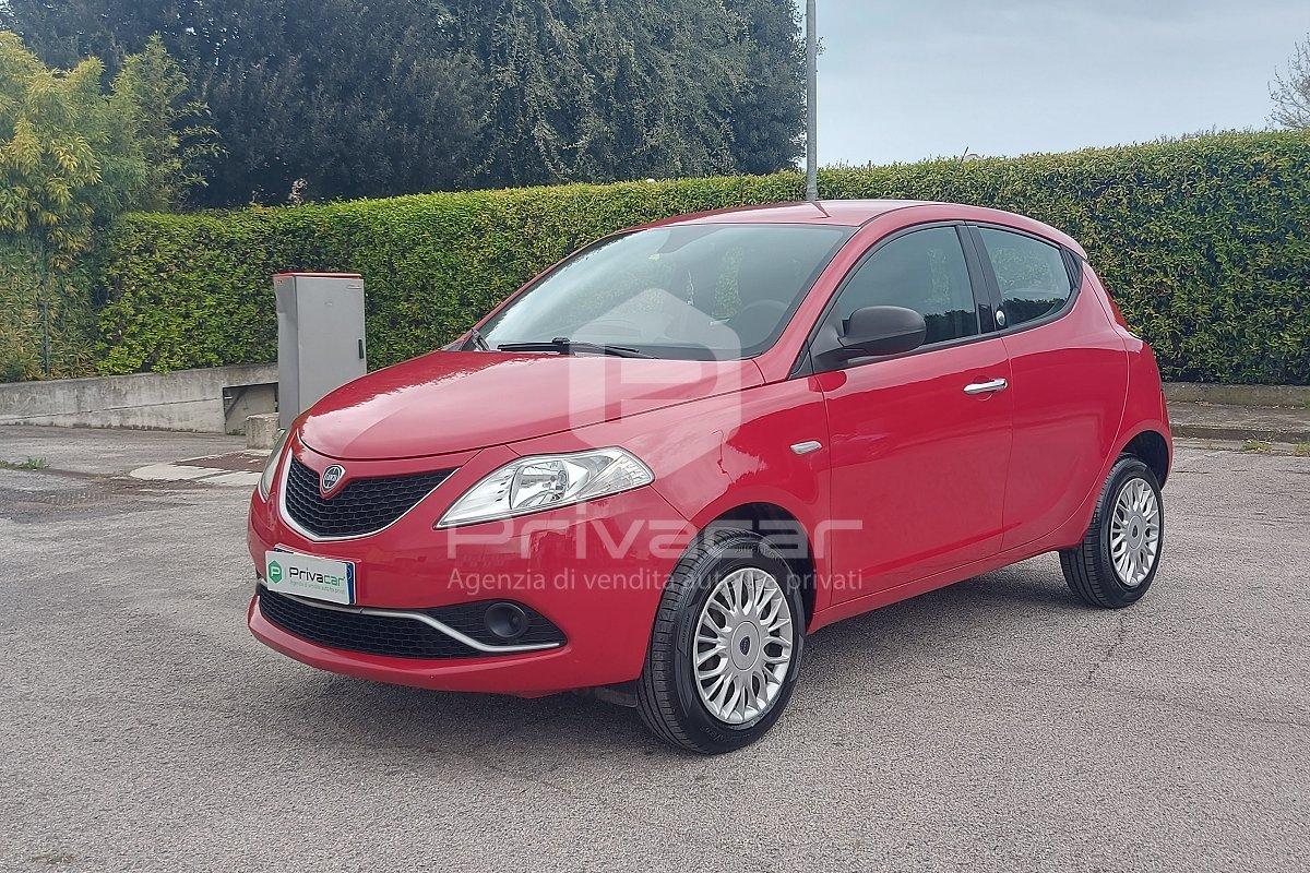 LANCIA Ypsilon 0.9 TwinAir 85 CV 5 porte Metano Ecochic Platinum
