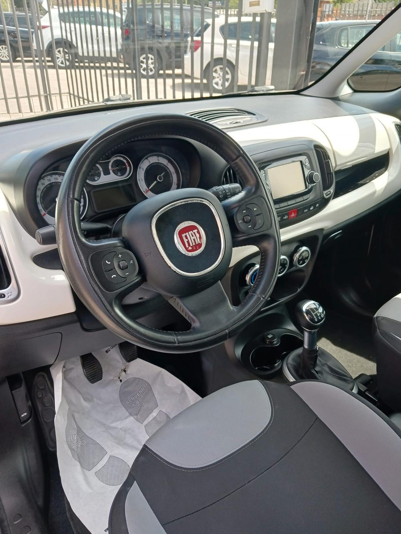 Fiat 500L 1.3 Multijet 95 CV Dualogic Lounge