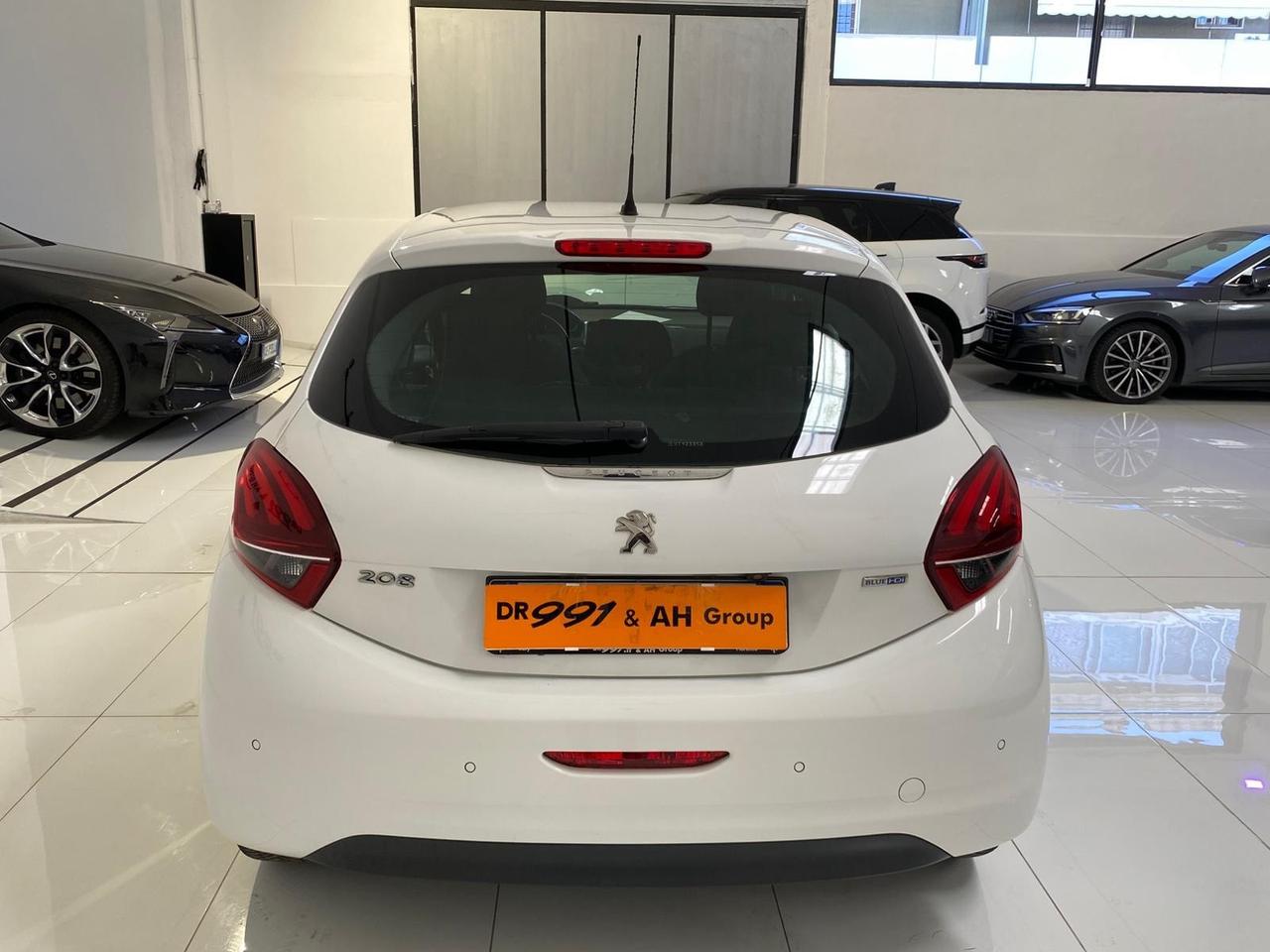 Peugeot 208 BlueHDi 100 5 porte GT Line
