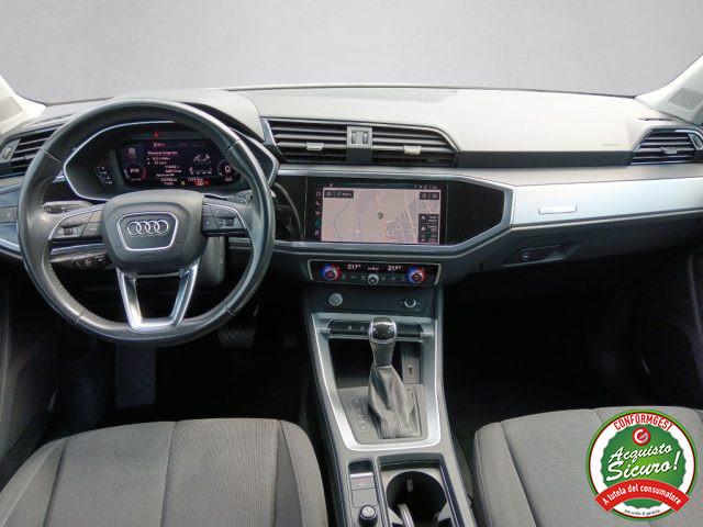 AUDI Q3 35 TDI Business Advanced