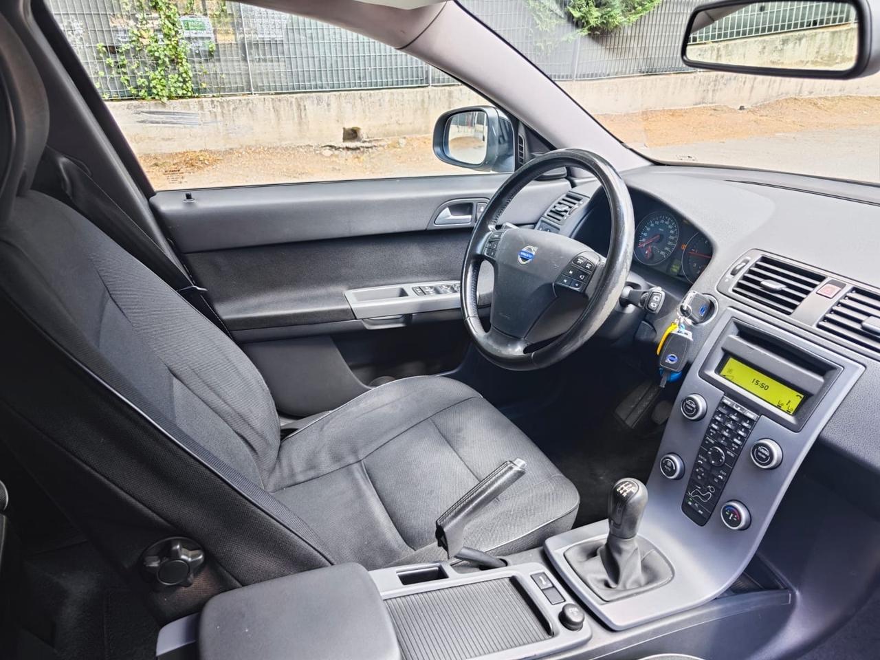 VOLVO V50 1.6 dci diesel - 2010