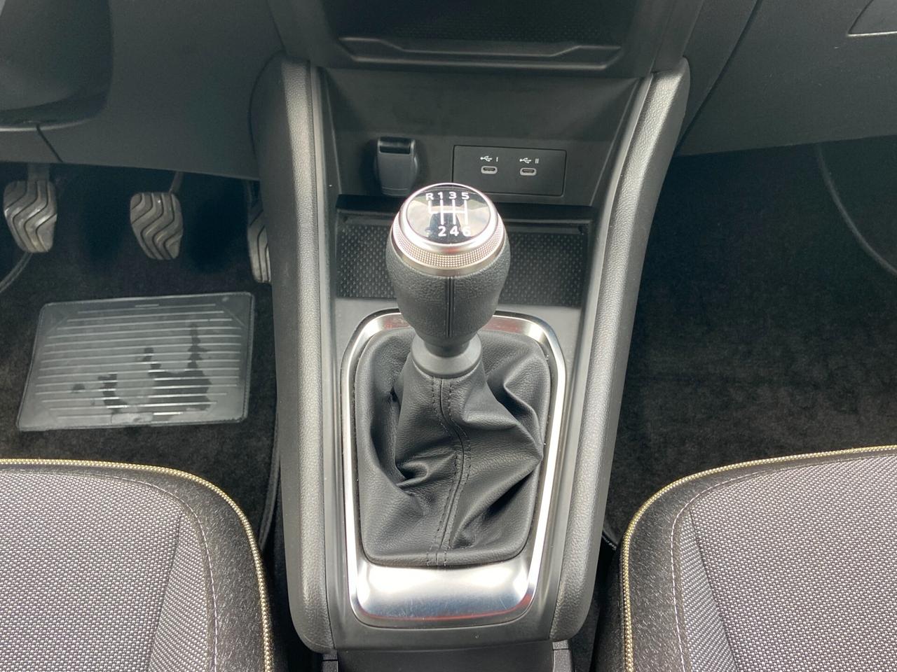 Renault Captur 1.0 tce Techno 90cv