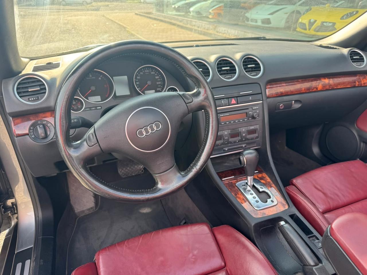 Audi A4 Cabrio 2.5 V6 TDI