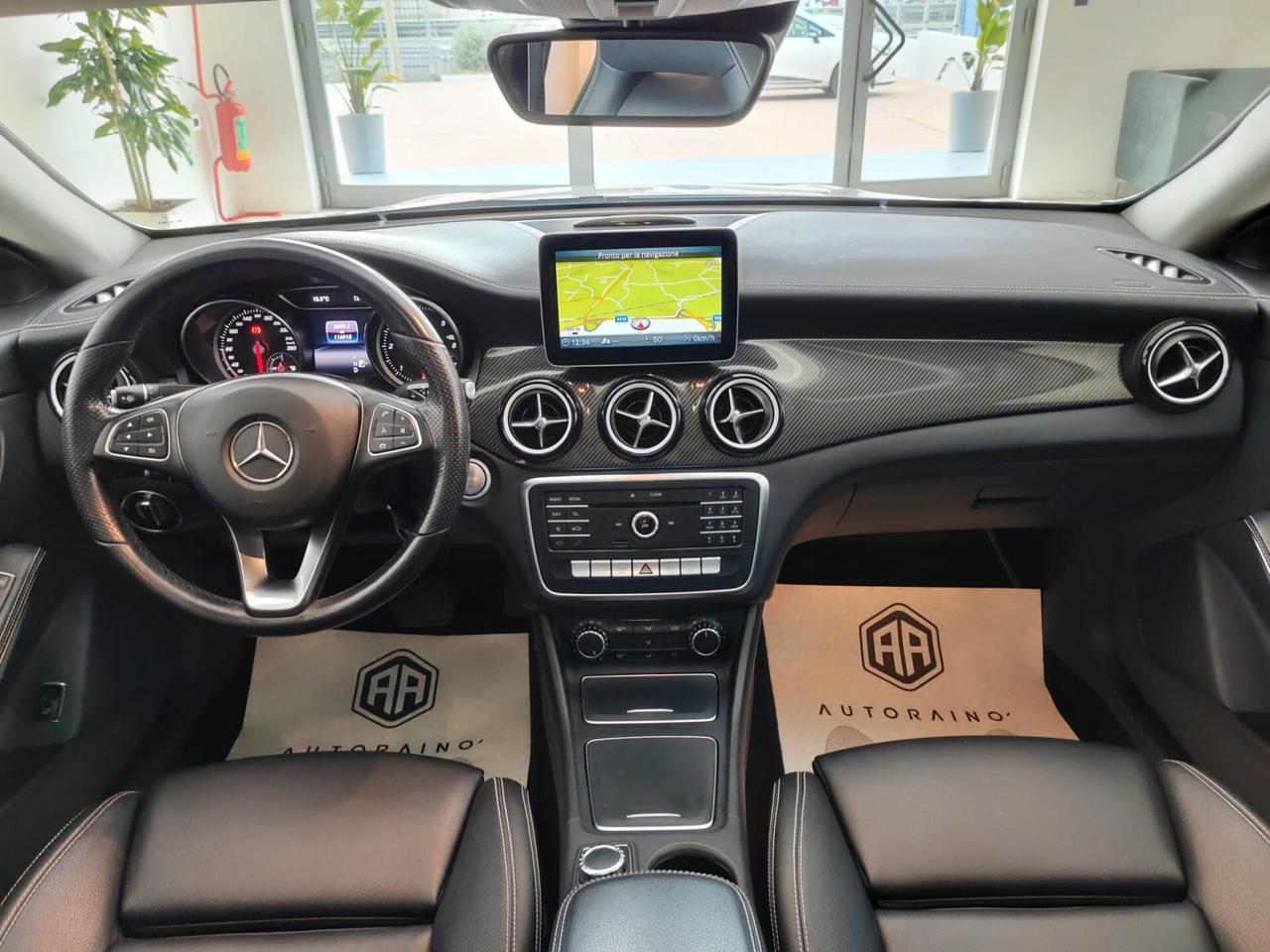 Mercedes-benz CLA 200 d 4Matic Automatic Premium EDITION