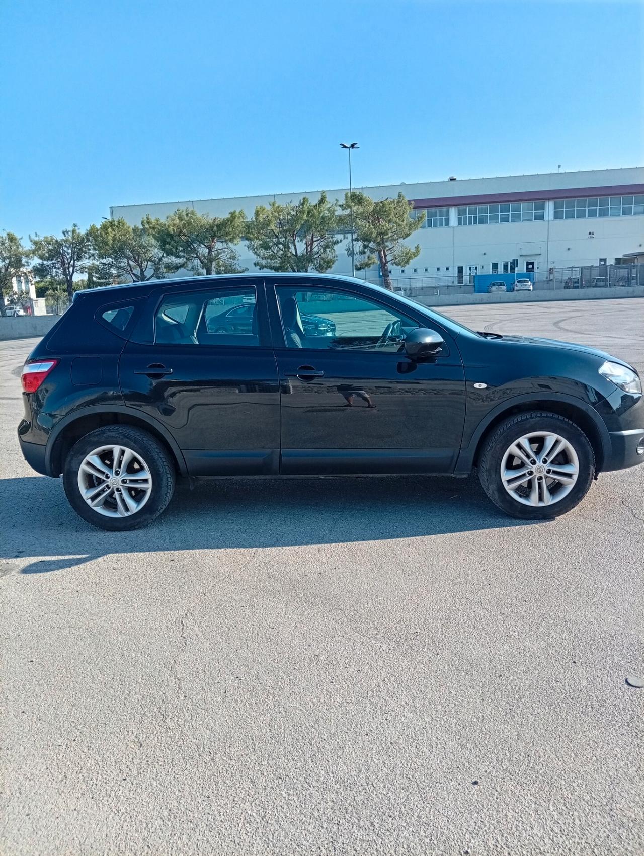 Nissan Qashqai 1.6 dCi DPF Tekna