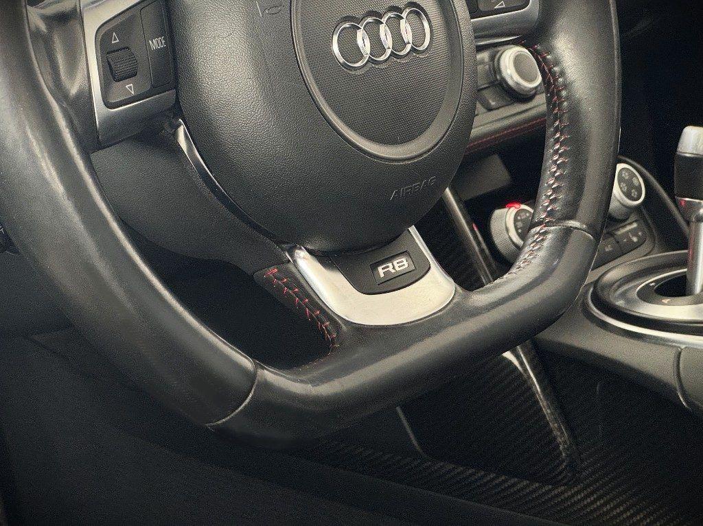 AUDI R8 Spyder 5.2 V10 quattro R-tronic CARBONCERAMICA