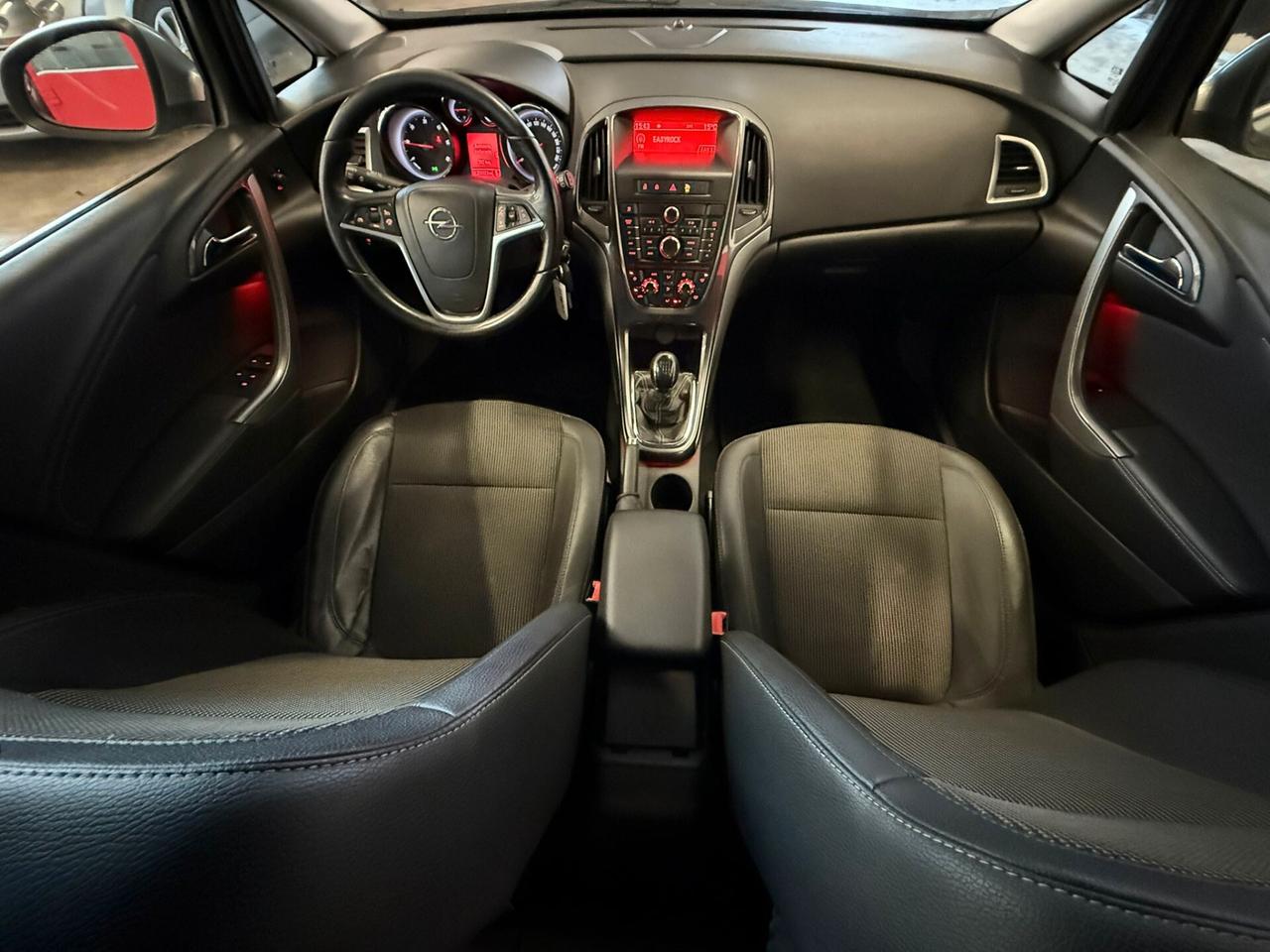 Opel Astra 1.7 CDTI 130CV Sports Tourer Cosmo