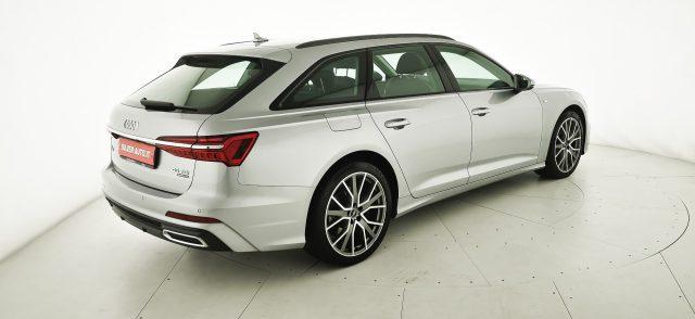 AUDI A6 Avant 45 3.0 TDI quattro ultra S-tronic S-Line