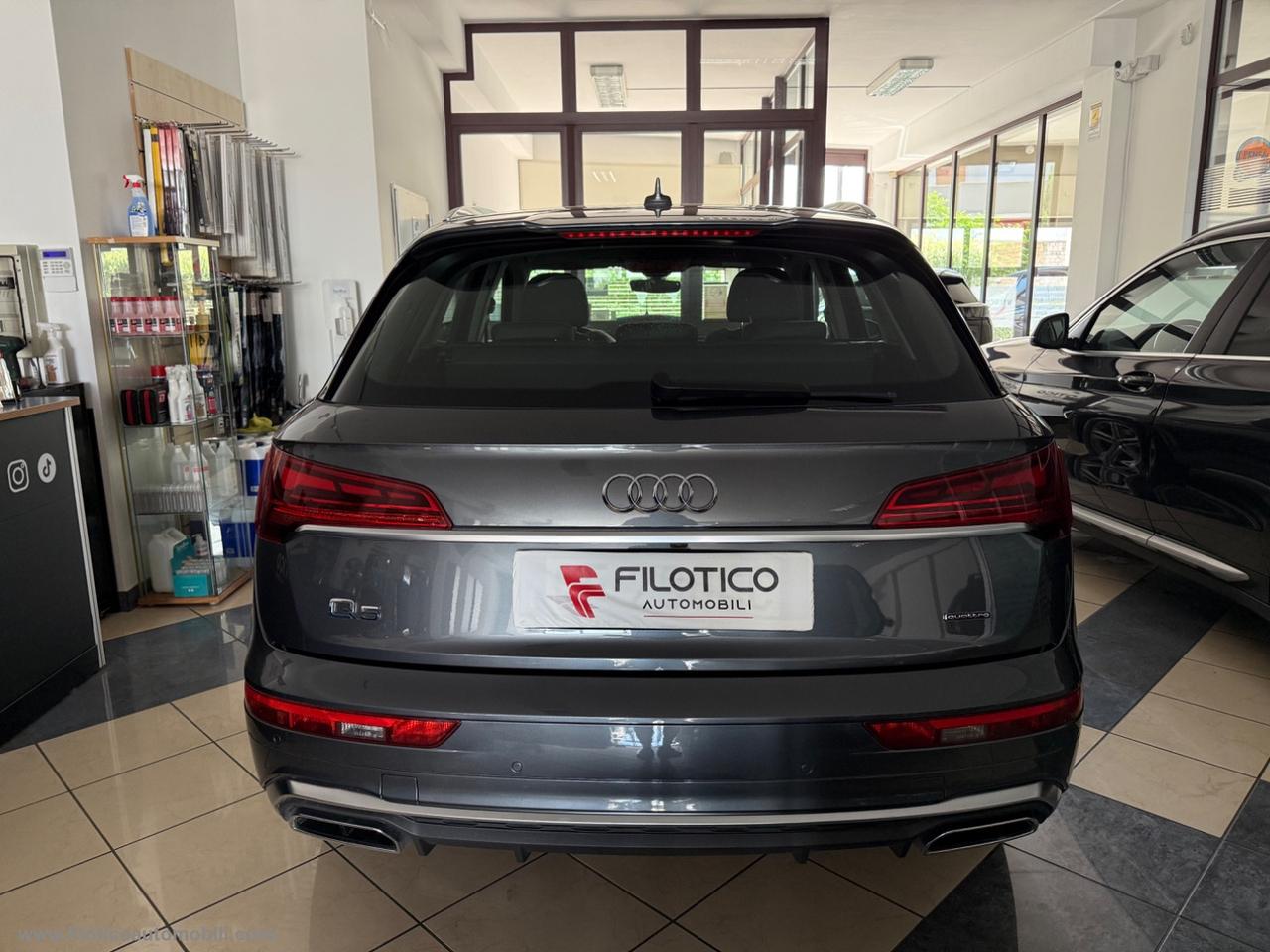 AUDI Q5 40 TDI 204CV qu. S tr. S line MATRIX - LUCI AMBIENTE FULL