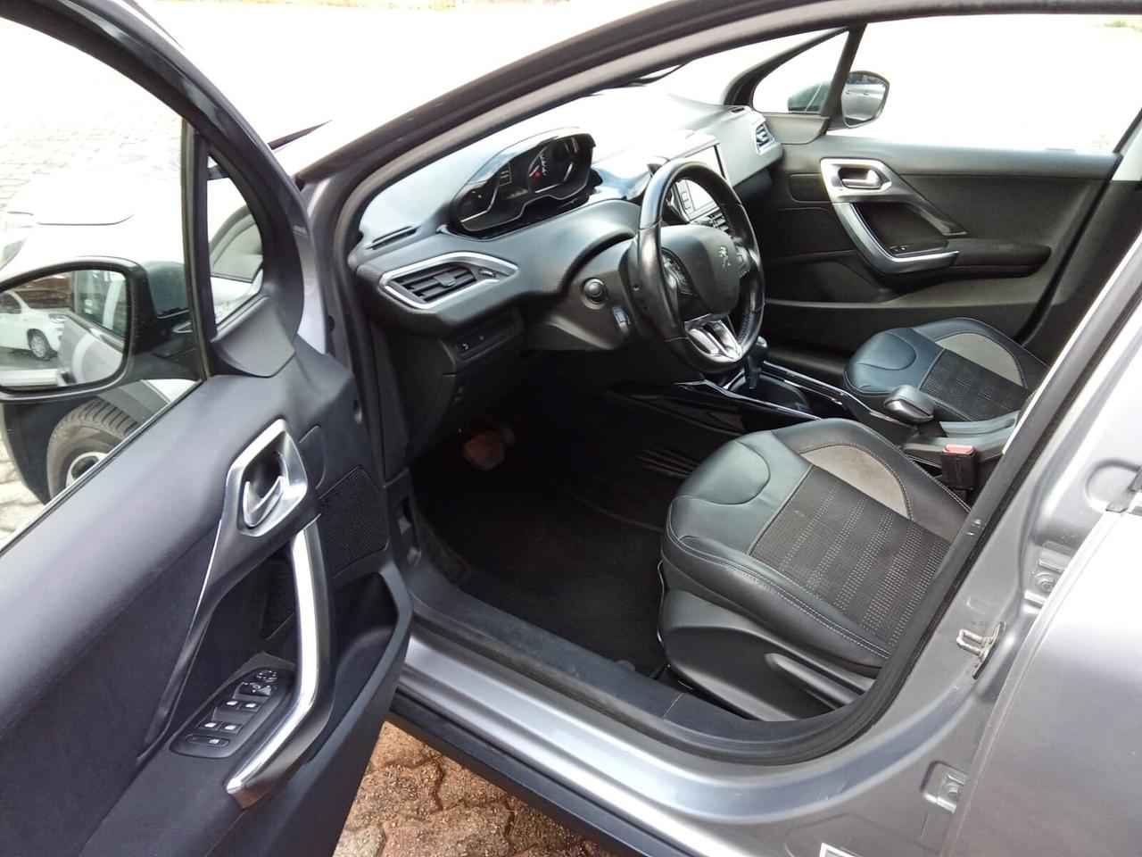 Peugeot 2008 BlueHDi 120 EAT6 S&S Allure