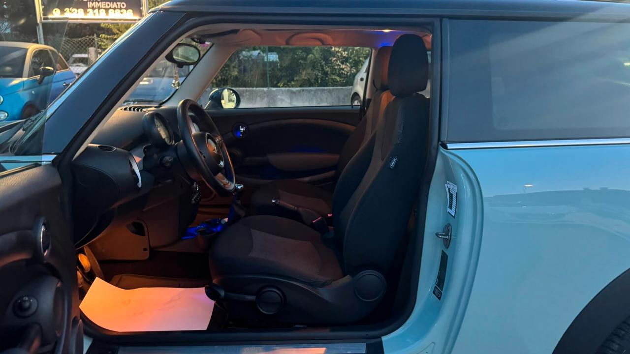 Mini 1.6 16V Cooper D