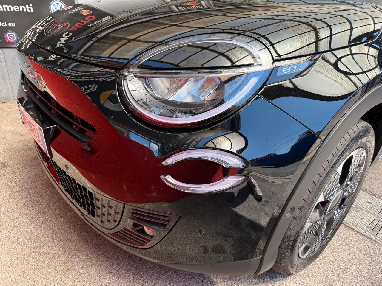Fiat 600 Hybrid 110 CV DCT MHEV La Prima