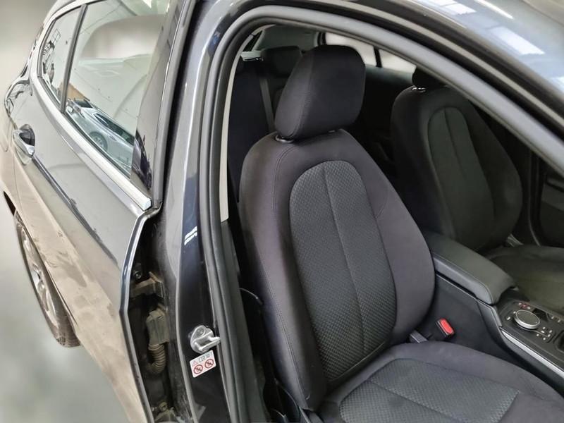 BMW 116 BUSINESS ADVANTAGE 5 PORTE BERLINA
