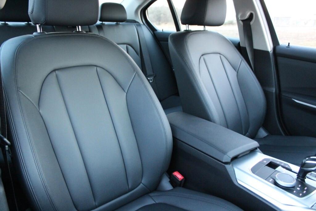 BMW Serie 3 Aut. 318 d *Pelle *Carplay
