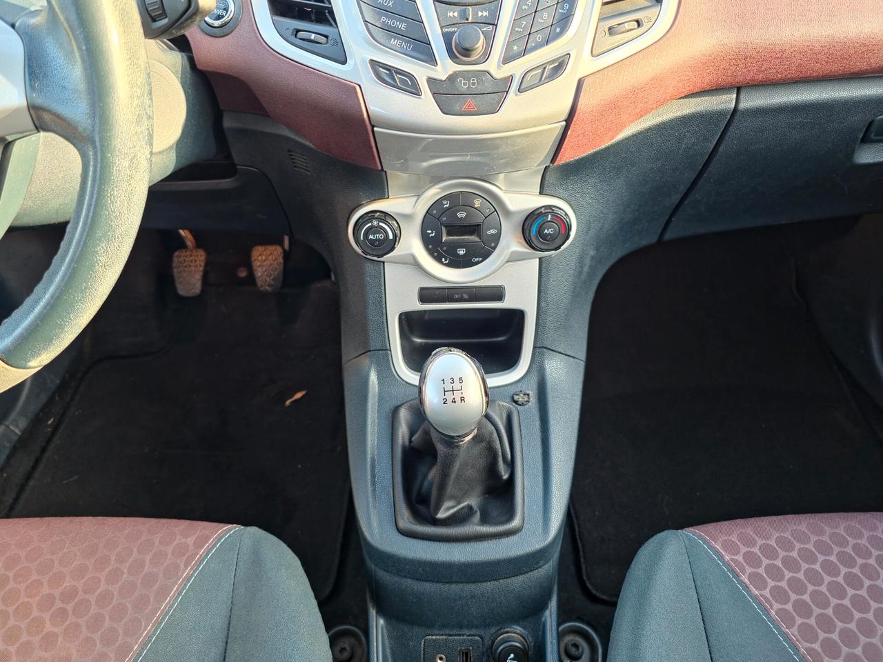 Ford Fiesta 1.2 82 CV 5 porte Titanium E5 Manuale NEO 2010