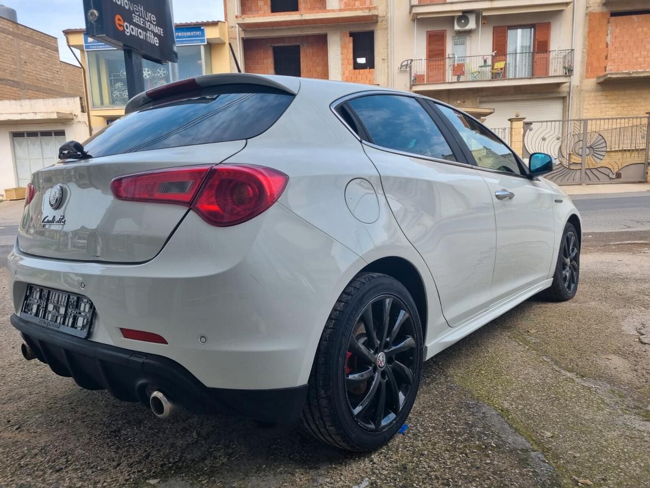 Alfa Romeo Giulietta 1.6 JTDm-2 105 CV TETTUCCIO PELLE