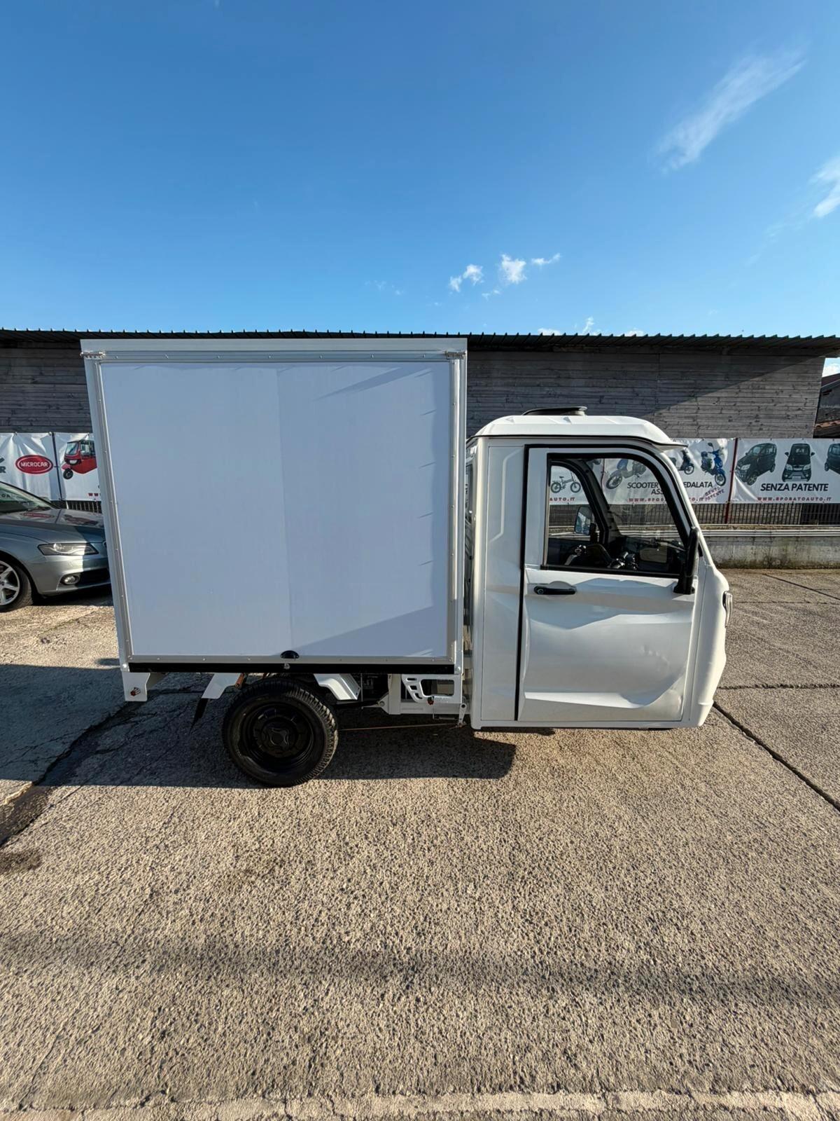 Altro Altro Nuova Ape CALESSINO ELETTRICO MODELLO ITALY 5 posti