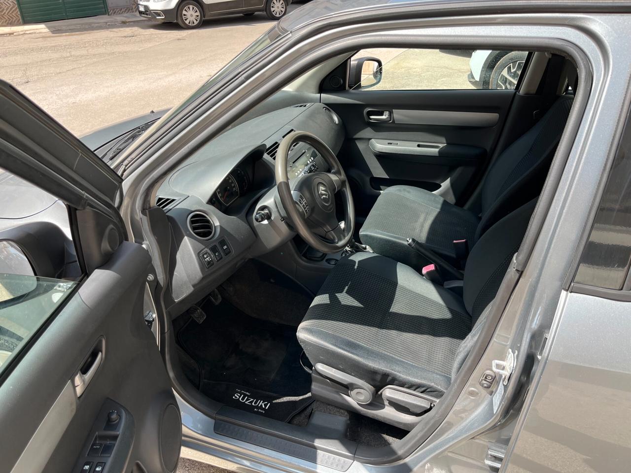 Suzuki Swift 1.3 DDiS 5p. GL