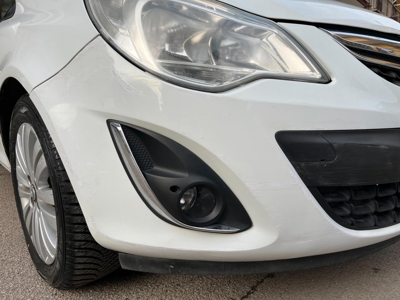 Opel Corsa 1.2 85CV 5 porte GPL-TECH Edition