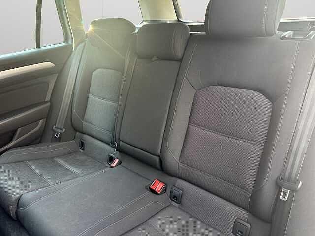 Volkswagen Passat Variant 2.0 TDI DSG Executive B.Tech. 150 CV