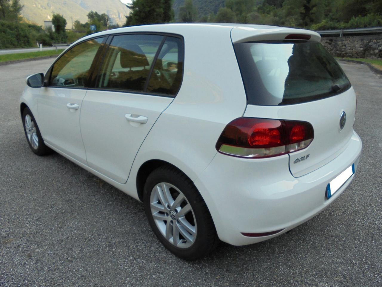 VOLKSWAGEN GOLF VI 1.6 TDI 105CV HIGHLINE 5 PORTE