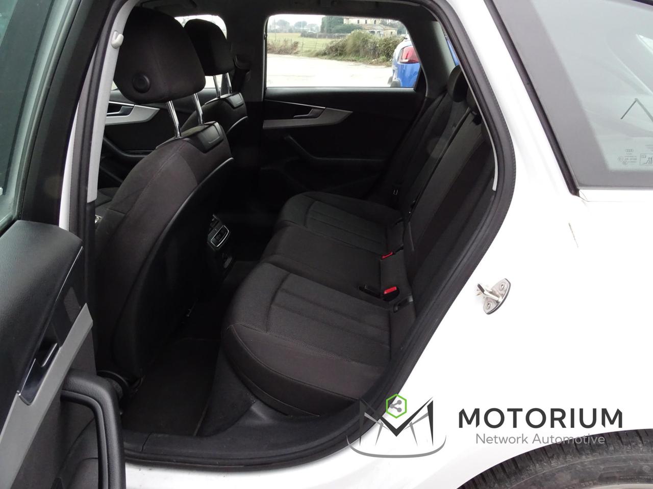 Audi A4 Avant 35 2.0 tdi mhev Business Advanced 163cv s-tronic