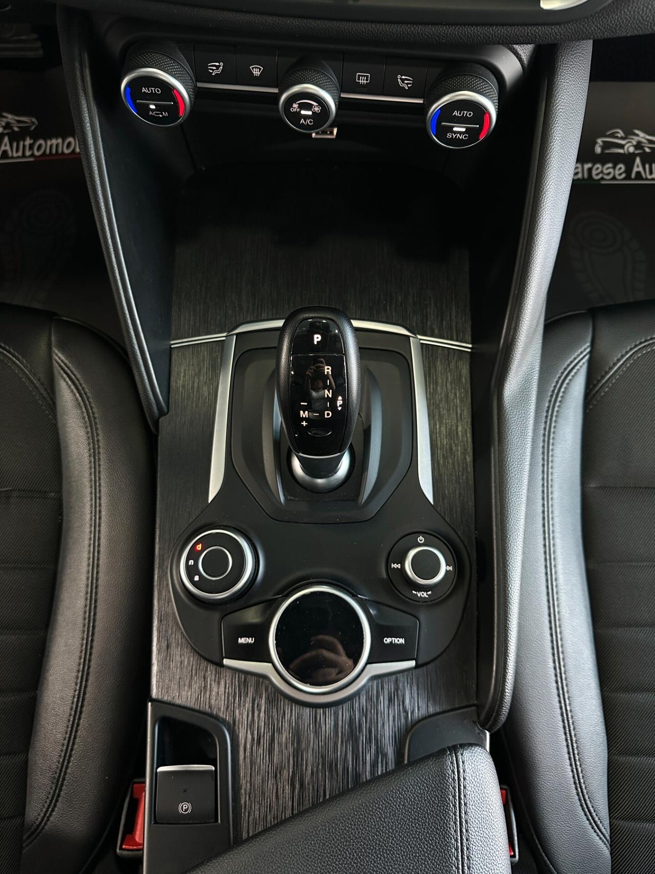 Alfa Romeo Giulia MY19 2.0 200CV AT8 Radar 1Proprietario Garanzia