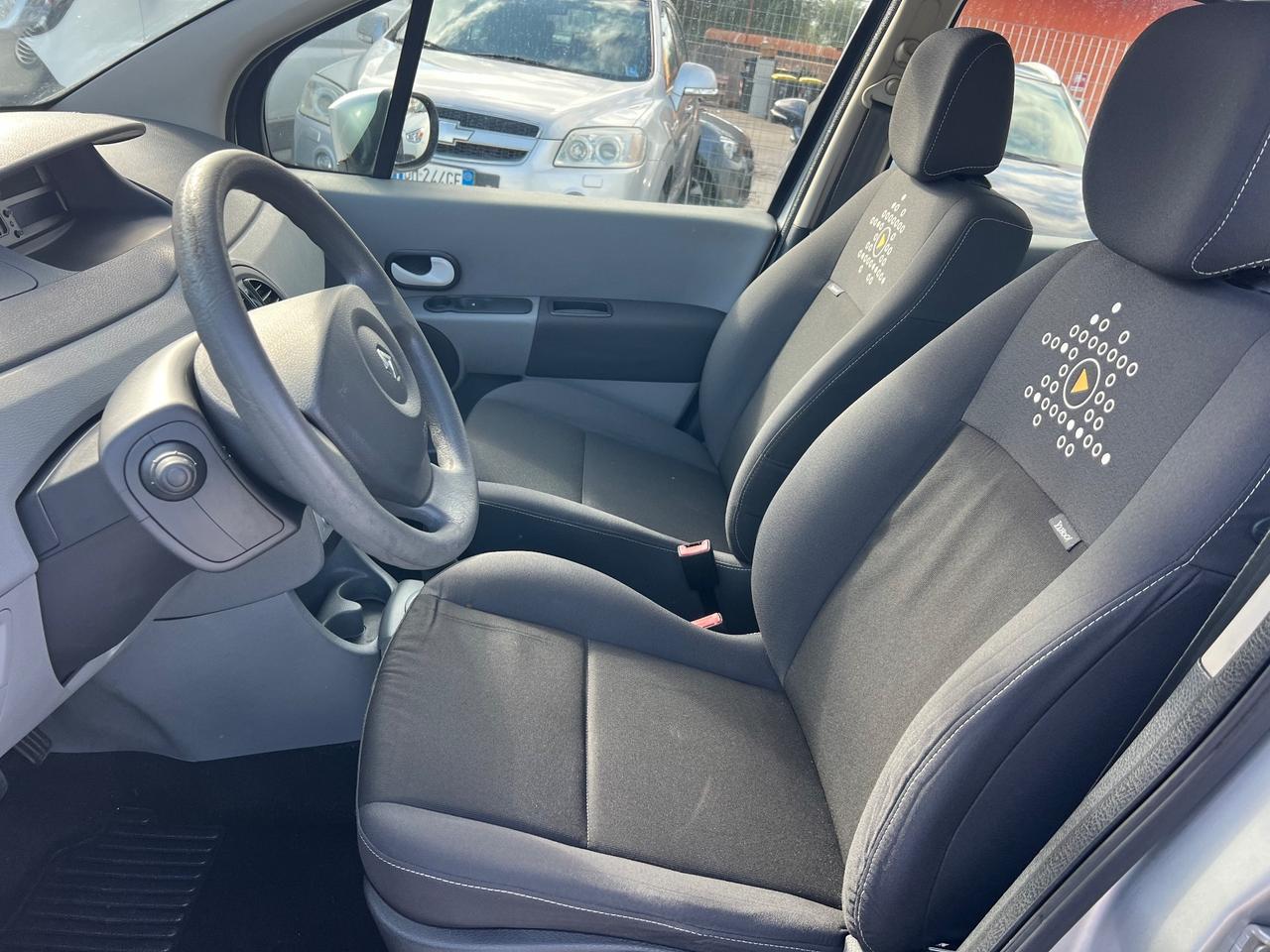 Renault Modus Grand 1.2 16V Live