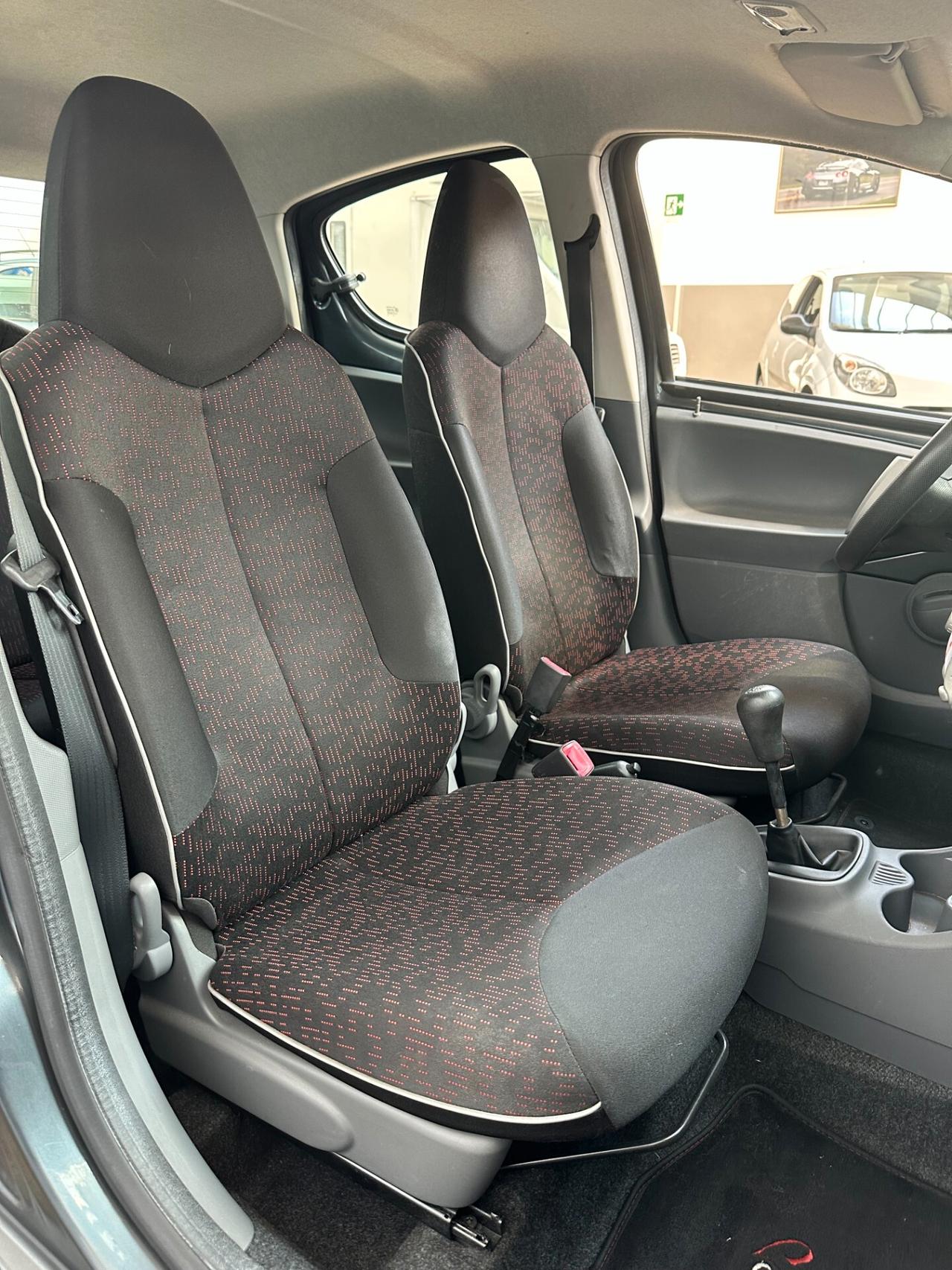 Peugeot 107 1.0 Benz, Pari al nuovo, Unico Propietario, garantita