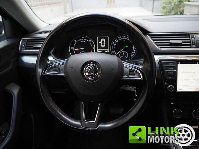 SKODA Superb 2.0 TDI DSG Wagon Executive