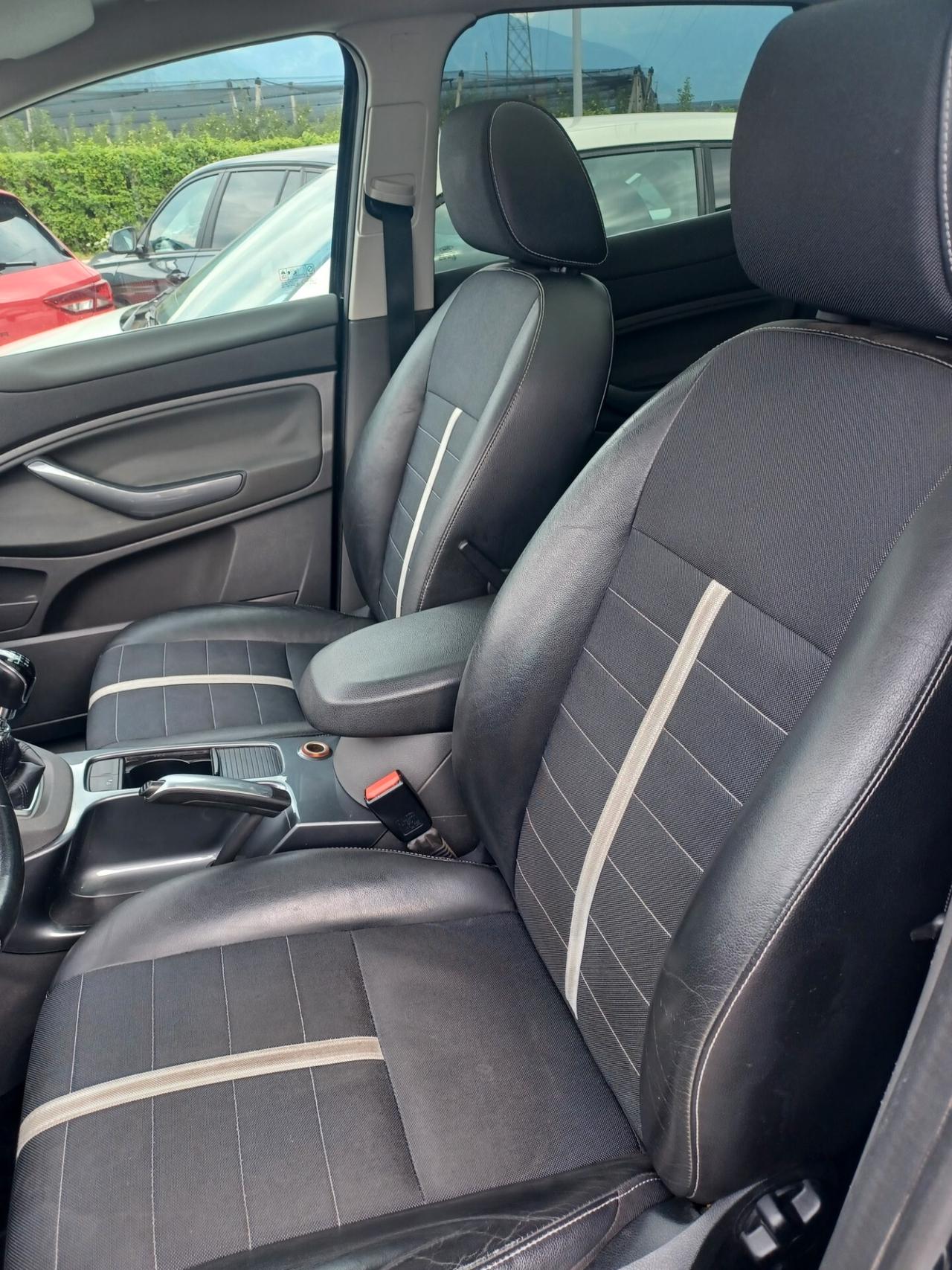 Ford Kuga 2.0 TDCi 140 CV 2WD Titanium DPF