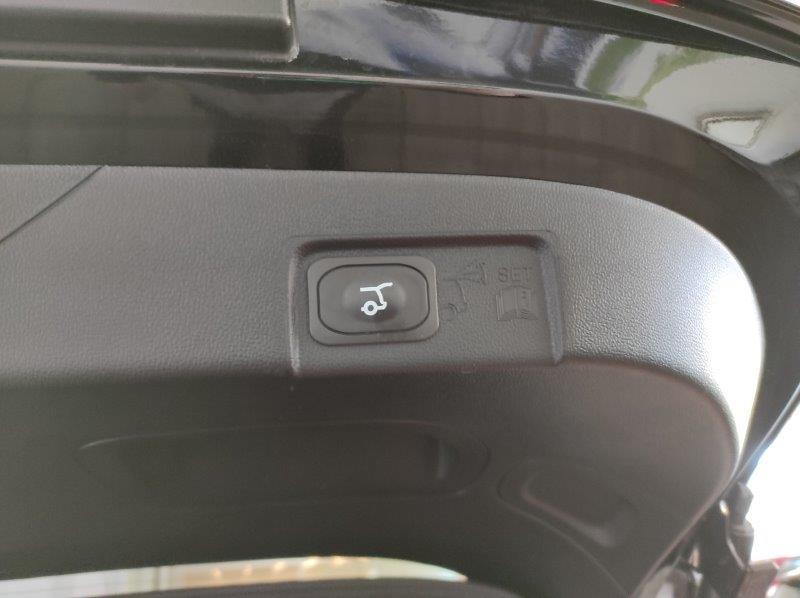 FORD Puma '19-> - Puma 1.0 EcoBoost Hybrid 125 CV S&S aut. ST-Line X