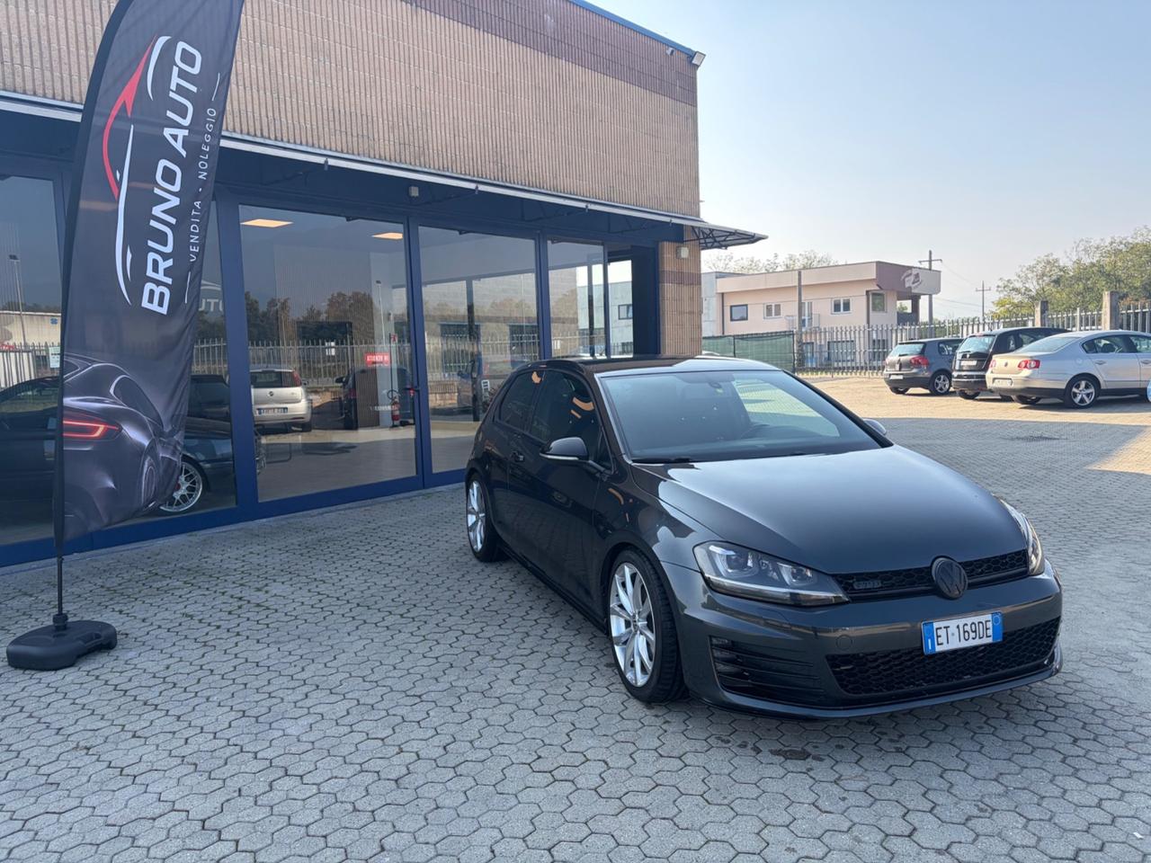 Volkswagen Golf GTD 2.0 TDI 3p. BlueMotion Technology