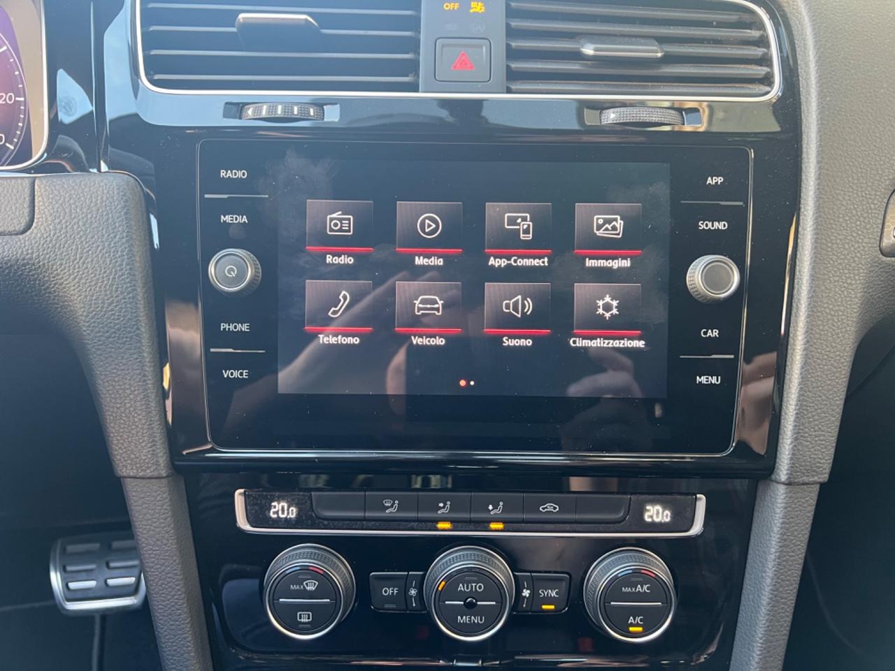 Volkswagen Golf GTI Performance 2.0 245 CV TSI 26000 KM