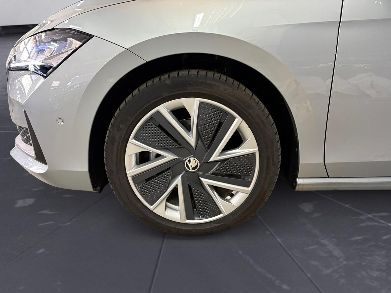 SKODA Superb Wagon Style 2,0 TDI 110 kW (150 CV) 7 marce - DSG