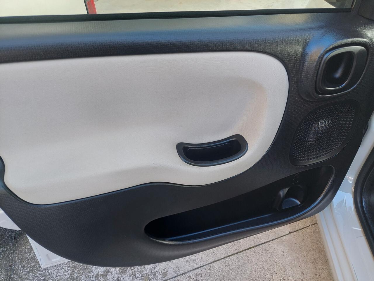 Fiat Panda 0.9 TwinAir Turbo Natural Power Lounge