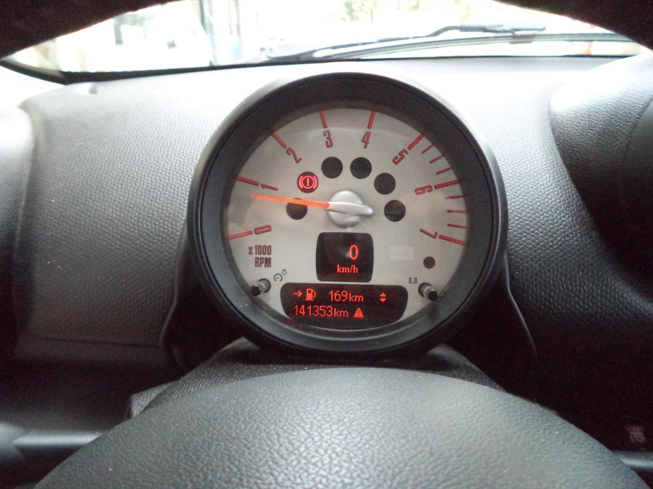 Mini One D Countryman Mini 1.6 One D Countryman ADATTA A NEOPATENTATI