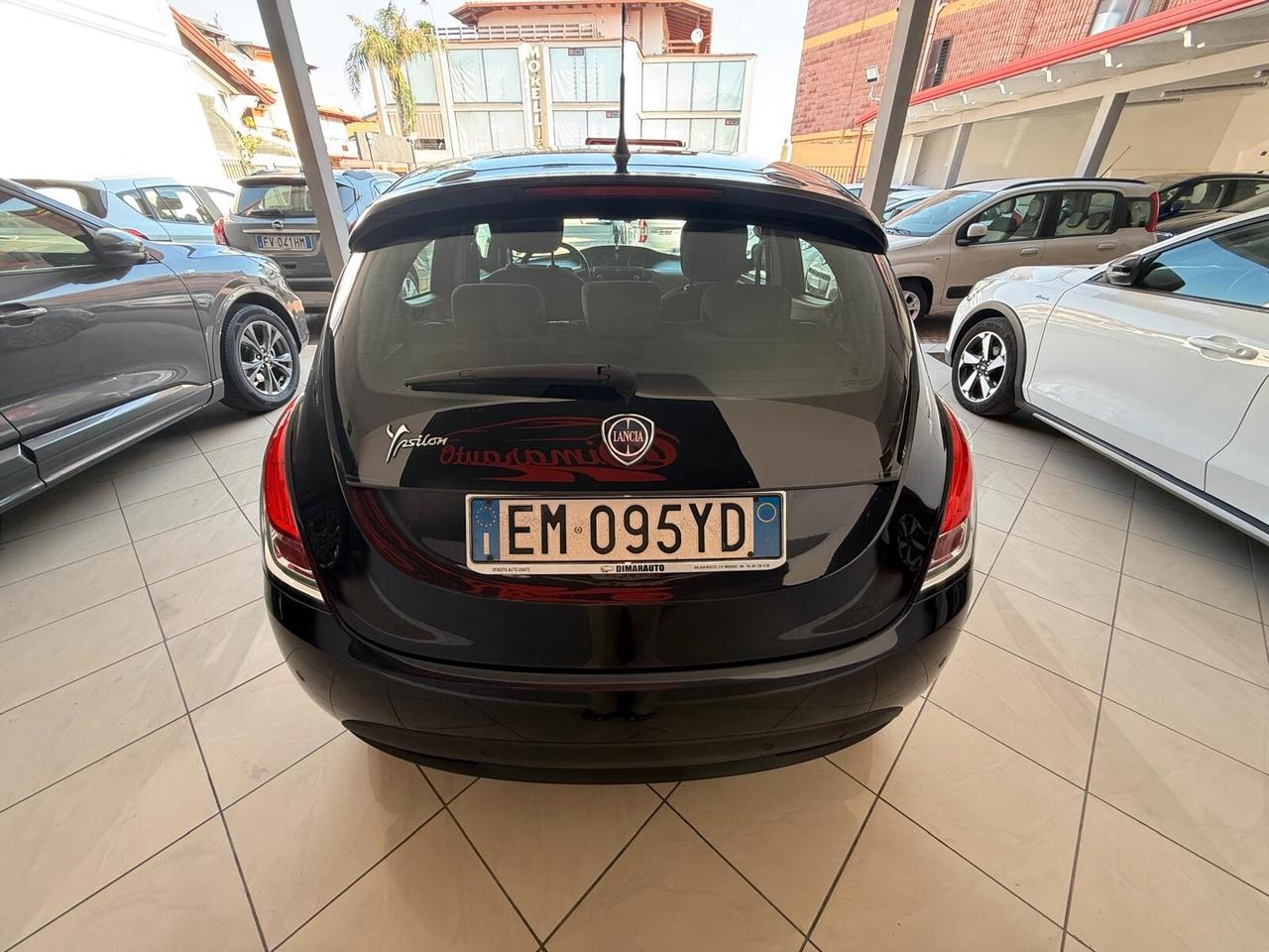LANCIA YPSILON 1.2 BENZINA 50.000 KM 2012