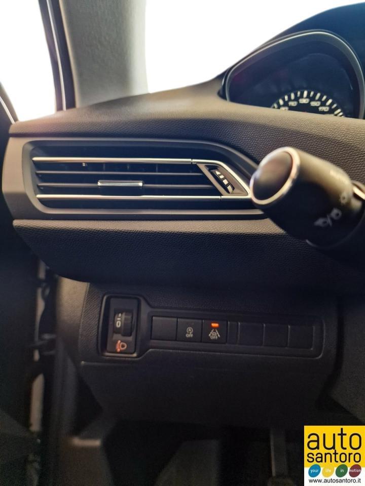 PEUGEOT 308 1.5 ALLURE