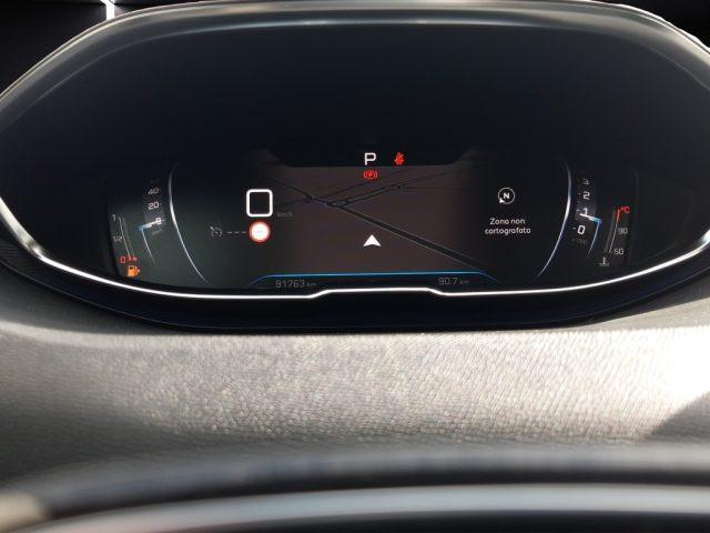 PEUGEOT 3008 BlueHDi 130 S&S EAT8 GT Pack