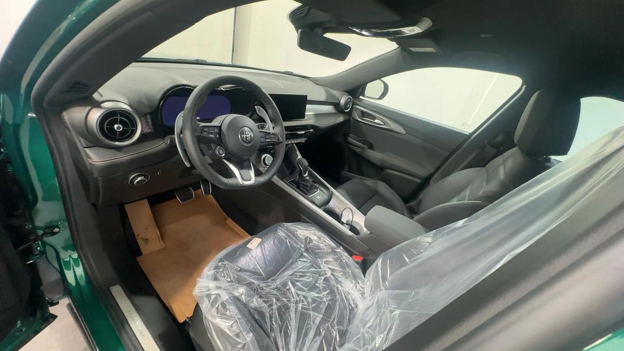 Alfa Romeo Tonale 1.6 diesel 130 CV TCT6 Veloce RENT TO BUY